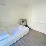 Residenza Luxury Porto 3 - Flexrent Immobiliare Abissinia Apartment Riccione