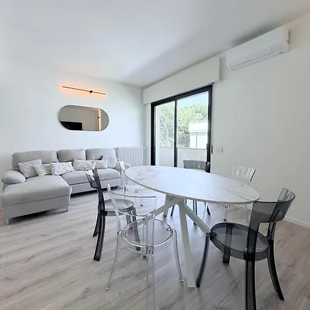 Residenza Luxury Porto 3 - Flexrent Immobiliare Abissinia Riccione