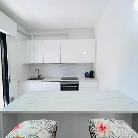 Residenza Luxury Porto 3 - Flexrent Immobiliare Abissinia *