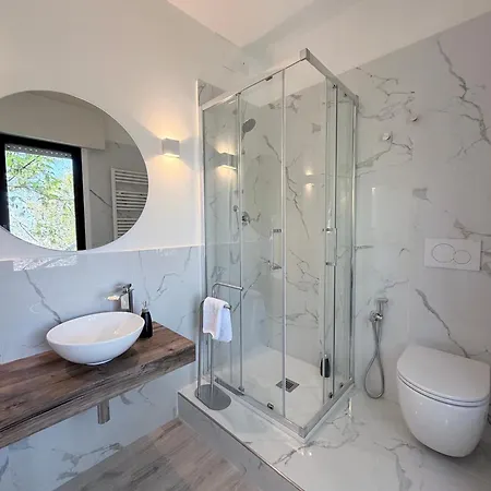 Residenza Luxury Porto 3 - Flexrent Immobiliare Abissinia Riccione