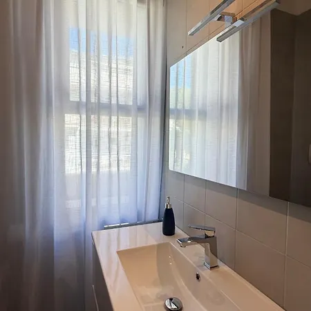 Residenza Luxury Porto 3 - Flexrent Immobiliare Abissinia Daire