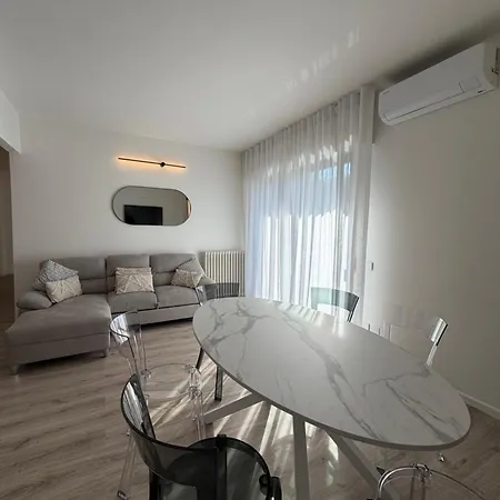 Daire Residenza Luxury Porto 3 - Flexrent Immobiliare Abissinia Riccione