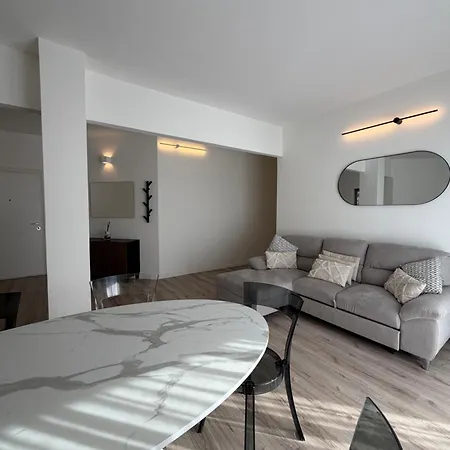 Residenza Luxury Porto 3 - Flexrent Immobiliare Abissinia